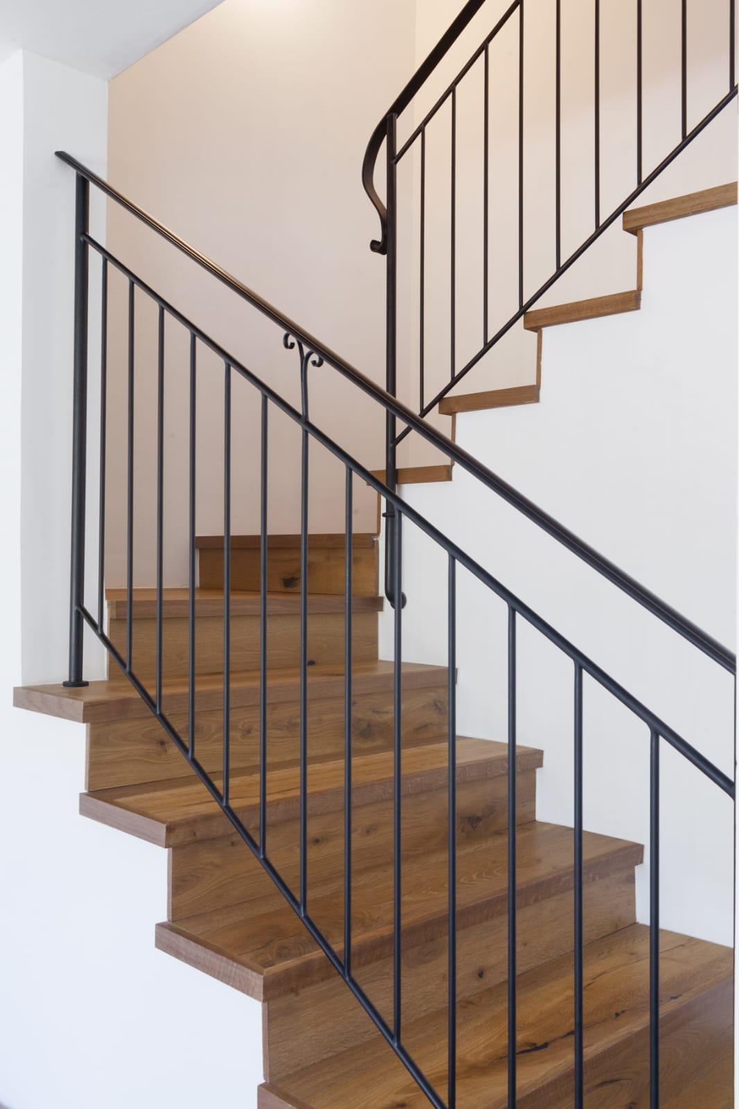 מדרגות אלון בכפר סירקין